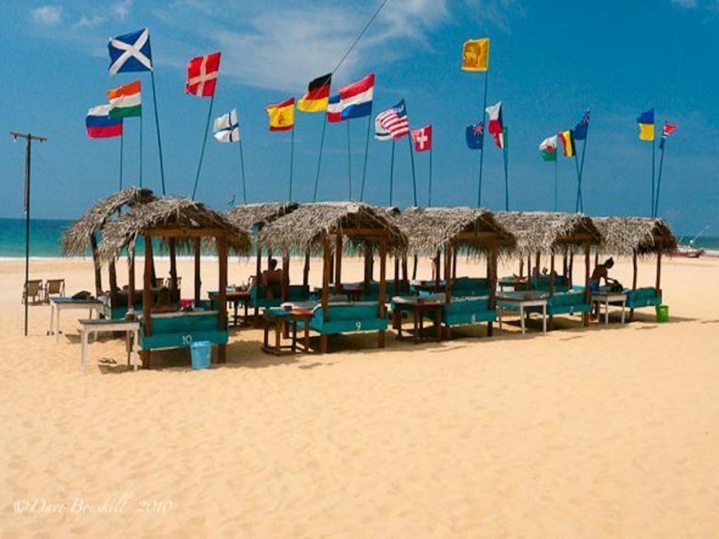 Time N Tide Beach Resort Hikkaduwa Dış mekan fotoğraf